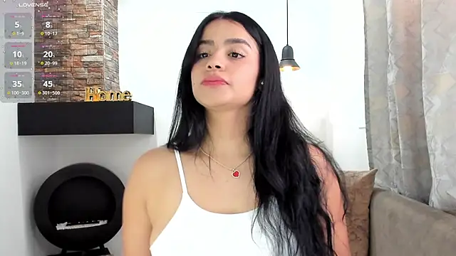 Paula Desousa online show from 19, 9, 2025