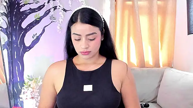 Paula Desousa online show from 5, 2, 2026