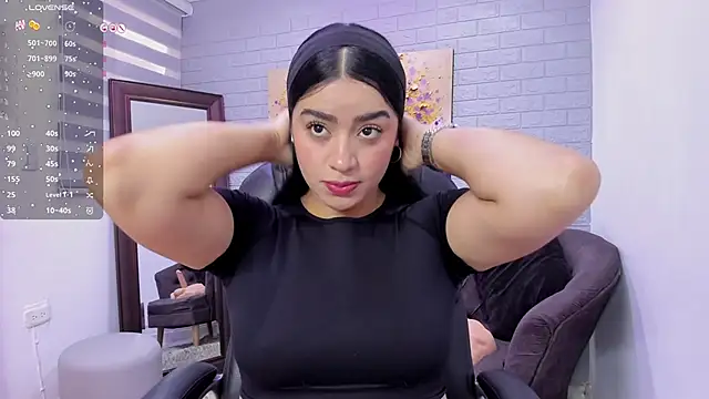 Paula Desousa online show from 2, 4, 2026