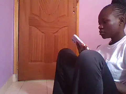 prettychic5 online show from 12, 9, 2025