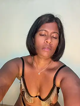 Snapshot of RoseMelanie chatting on 9, 6, 2026 RoseMelanie online show from 9, 6, 2026