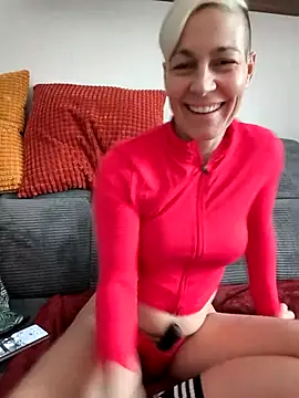 DarleenHot online show from 17, 2, 2026