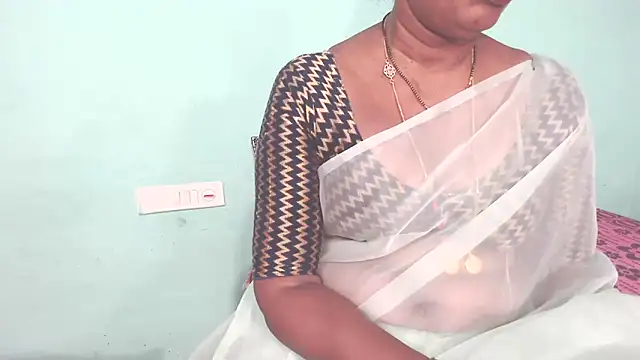 shrutitelugu69 online show from 18, 4, 2026