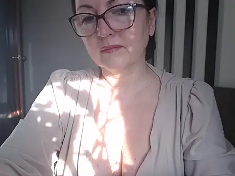 Alma44 online show from 24, 3, 2026