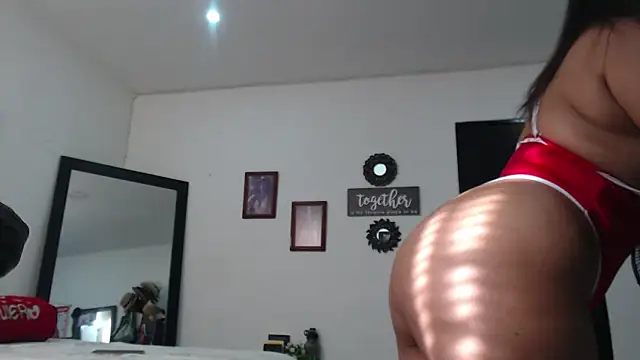 Snapshot of BombasticASSXXX chatting on 9, 5, 2026 BombasticASSXXX online show from 9, 5, 2026