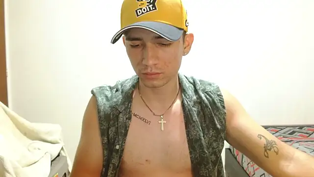 Snapshot of ChicoMaloFfF chatting on 18, 4, 2026 ChicoMaloFfF online show from 18, 4, 2026