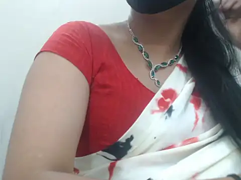Snapshot of Lovely_Siri_23 chatting on 8, 5, 2026 Lovely Siri 23 online show from 8, 5, 2026
