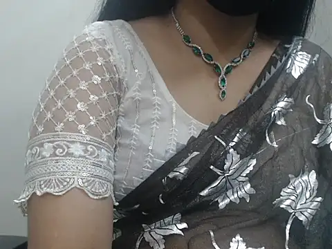 Snapshot of Lovely_Siri_23 chatting on 9, 5, 2026 Lovely Siri 23 online show from 9, 5, 2026
