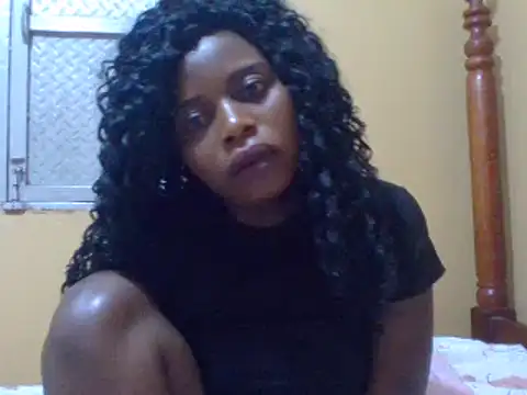 Snapshot of sweetbabra1 chatting on 1, 2, 2025 sweetbabra1 online show from 1, 2, 2025