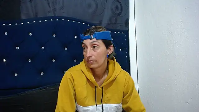 anyu1306 online show from 1, 2, 2025