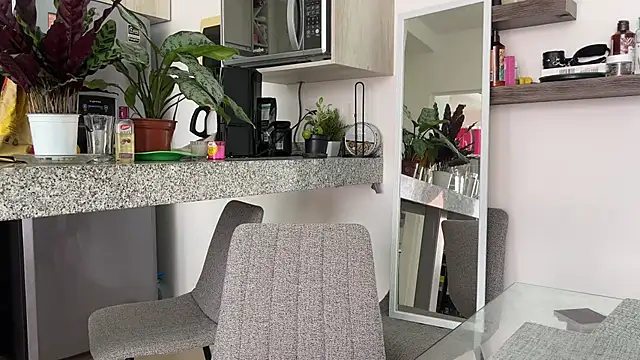 mommy nadin online show from 15, 3, 2025