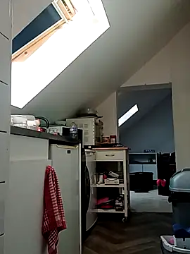 JOHANNA9MOI02 online show from 1, 4, 2026