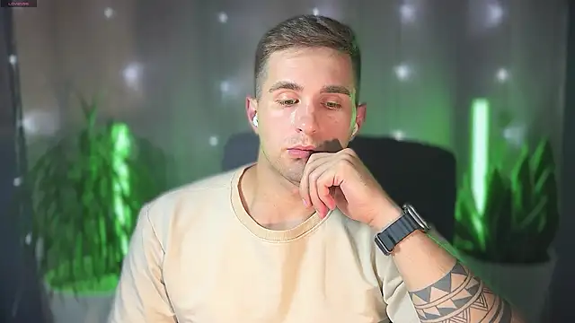 Sweeet  boy online show from 22, 3, 2025