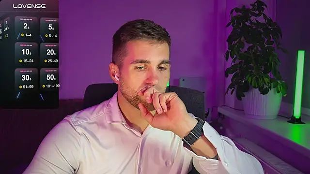 Sweeet  boy online show from 11, 10, 2025