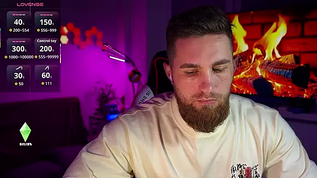 Snapshot of Sweeet__boy chatting on 4, 3, 2026 Sweeet boy online show from 4, 3, 2026