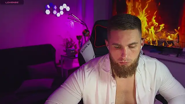 Snapshot of Sweeet__boy chatting on 4, 4, 2026 Sweeet boy online show from 4, 4, 2026