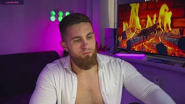 Snapshot of Sweeet__boy chatting on 9, 4, 2026 Sweeet boy online show from 9, 4, 2026