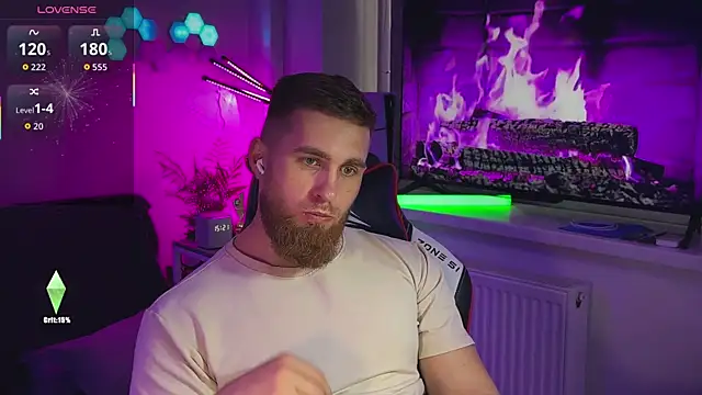 Snapshot of Sweeet__boy chatting on 14, 4, 2026 Sweeet boy online show from 14, 4, 2026