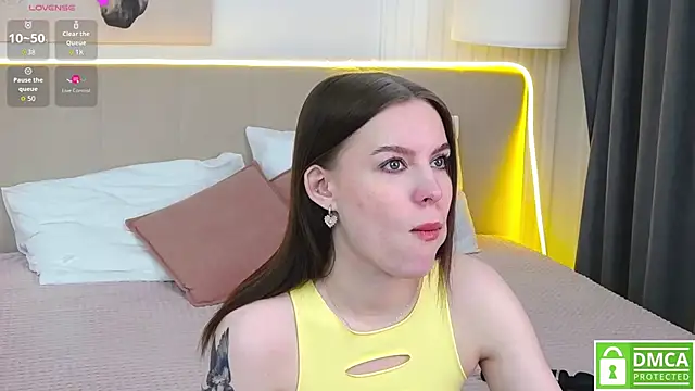 AmaliaBell online show from 10, 10, 2025