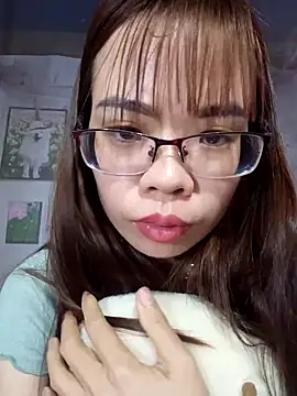   Mai-love19   online show from 27, 2, 2025