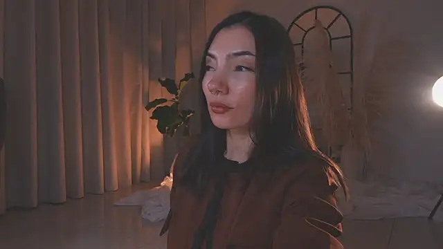 AmyArmstrong online show from 13, 9, 2025