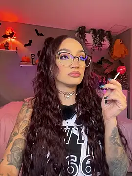 DaniDusan  online show from 28, 10, 2025