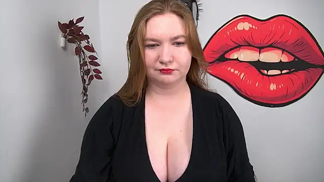 Snapshot of LaraDream chatting on 18, 4, 2026 LaraDream online show from 18, 4, 2026
