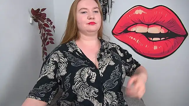 Snapshot of LaraDream chatting on 17, 5, 2026 LaraDream online show from 17, 5, 2026