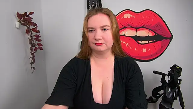 Snapshot of LaraDream chatting on 3, 6, 2026 LaraDream online show from 3, 6, 2026