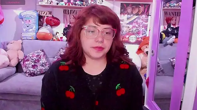 Snapshot of soficammy chatting on 11, 12, 2024 soficammy online show from 11, 12, 2024