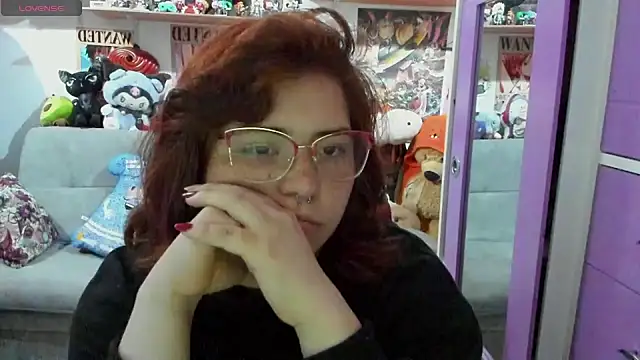 Snapshot of soficammy chatting on 28, 12, 2024 soficammy online show from 28, 12, 2024