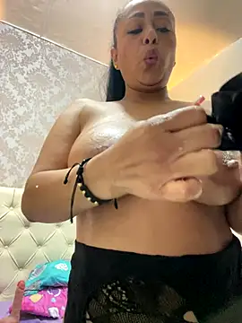 sofia xxx02 online show from 18, 12, 2025