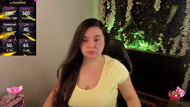 Snapshot of ainohacarter_89 chatting on 25, 6, 2026 ainohacarter 89 online show from 25, 6, 2026