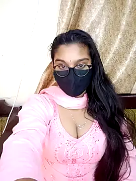 Snapshot of Jasmine_jaaan chatting on 6, 1, 2025 Jasmine jaaan online show from 6, 1, 2025